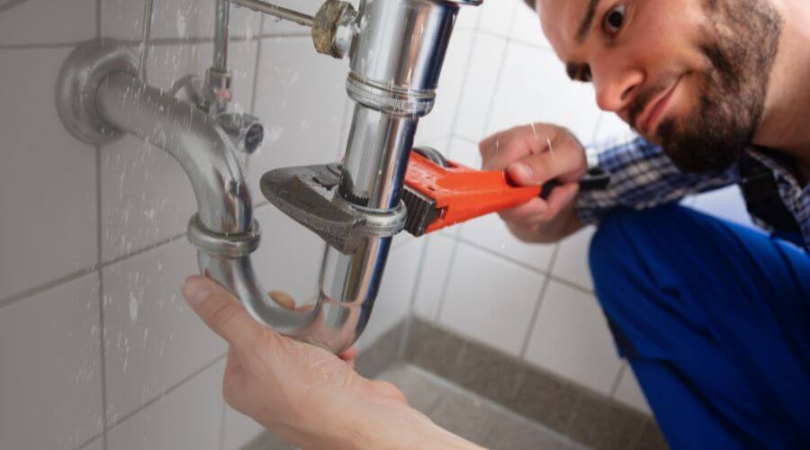Professional same day plumber services in Holliday, MO